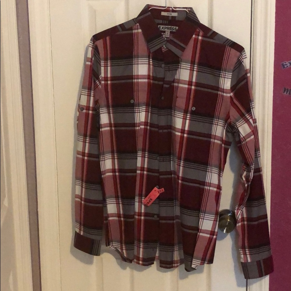 Men’s dress shirt.